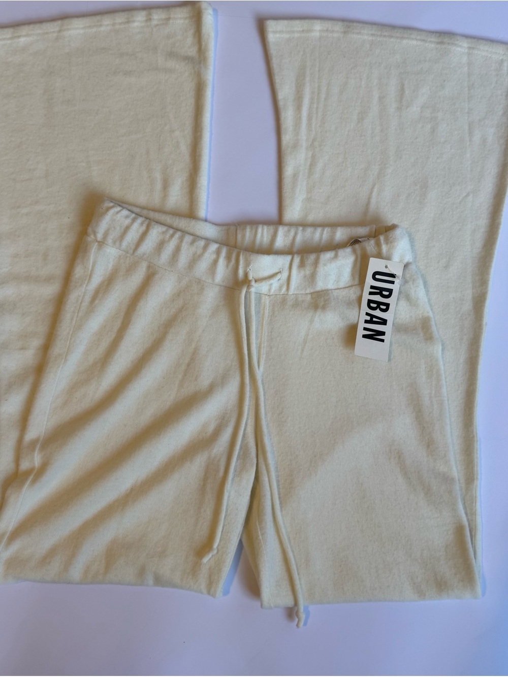 Out From Under Urban Outfitters Women’s M Cream Knit Flare Pants NWT